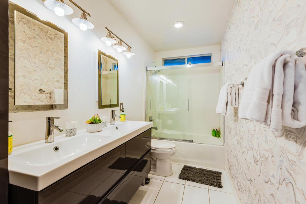 Desert Pool House: Sun, Swim, Sip & Stay Indio Extérieur photo