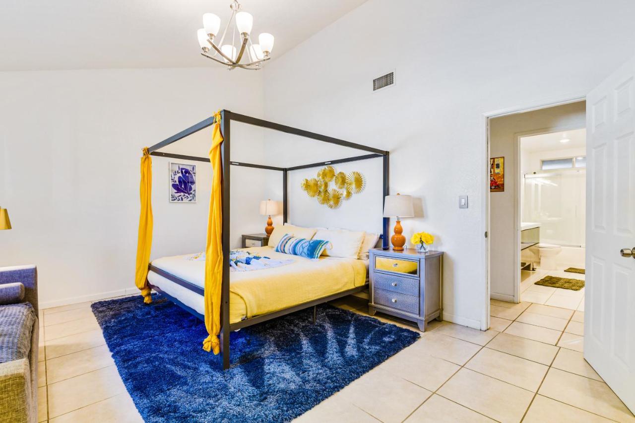 Desert Pool House: Sun, Swim, Sip & Stay Indio Extérieur photo