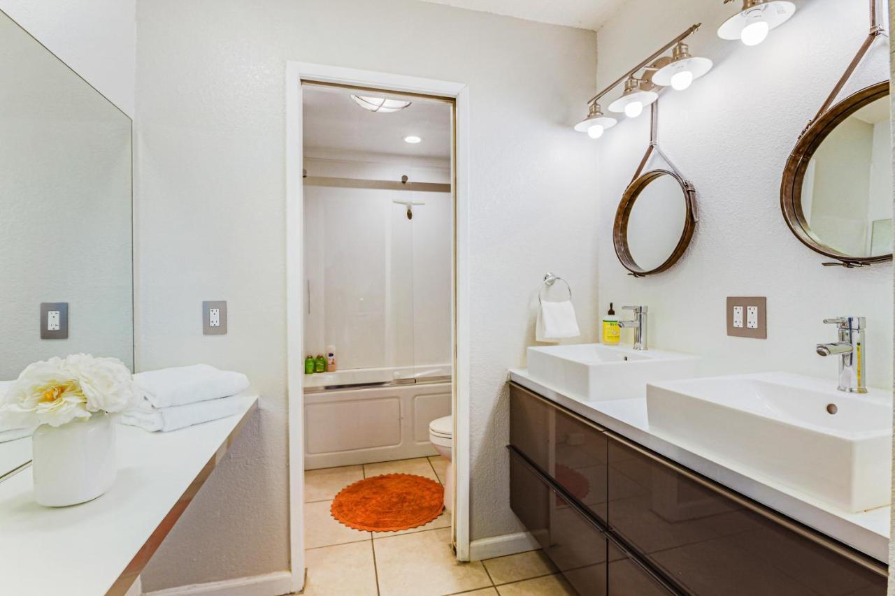 Desert Pool House: Sun, Swim, Sip & Stay Indio Extérieur photo