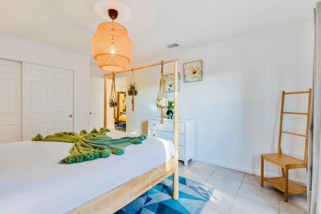 Desert Pool House: Sun, Swim, Sip & Stay Indio Extérieur photo
